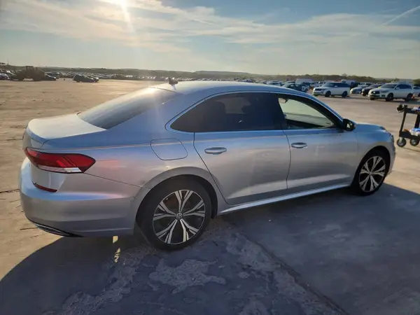 1VWSA7A34MC015786 — 2021 Volkswagen Passat, фото 3 с аукциона Copart 05.10.2026, Естественный износ