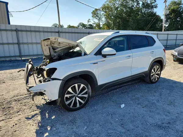 3VVRX7B26NM009317 — 2022 Volkswagen TAOS, Передняя часть (Front End), фото до ремонта