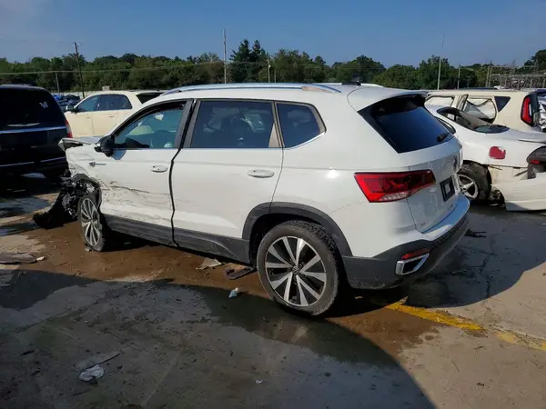 3VVSX7B26PM330567 — 2023 Volkswagen TAOS, фото 2 с аукциона Copart, Передняя часть