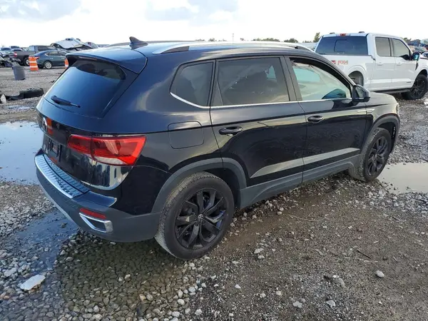 3VVSX7B2XPM329048 — 2023 Volkswagen TAOS, фото 3 с аукциона Copart, Боковая часть