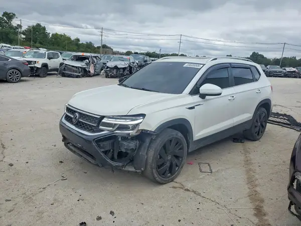 3VV4X7B27RM053634 — 2024 Volkswagen TAOS, Передняя часть (Front End), фото до ремонта