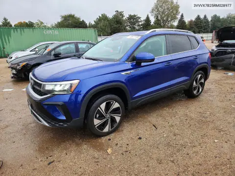 3VVVX7B25RM028977 — 2024 Volkswagen TAOS, Сторона, фото до ремонта