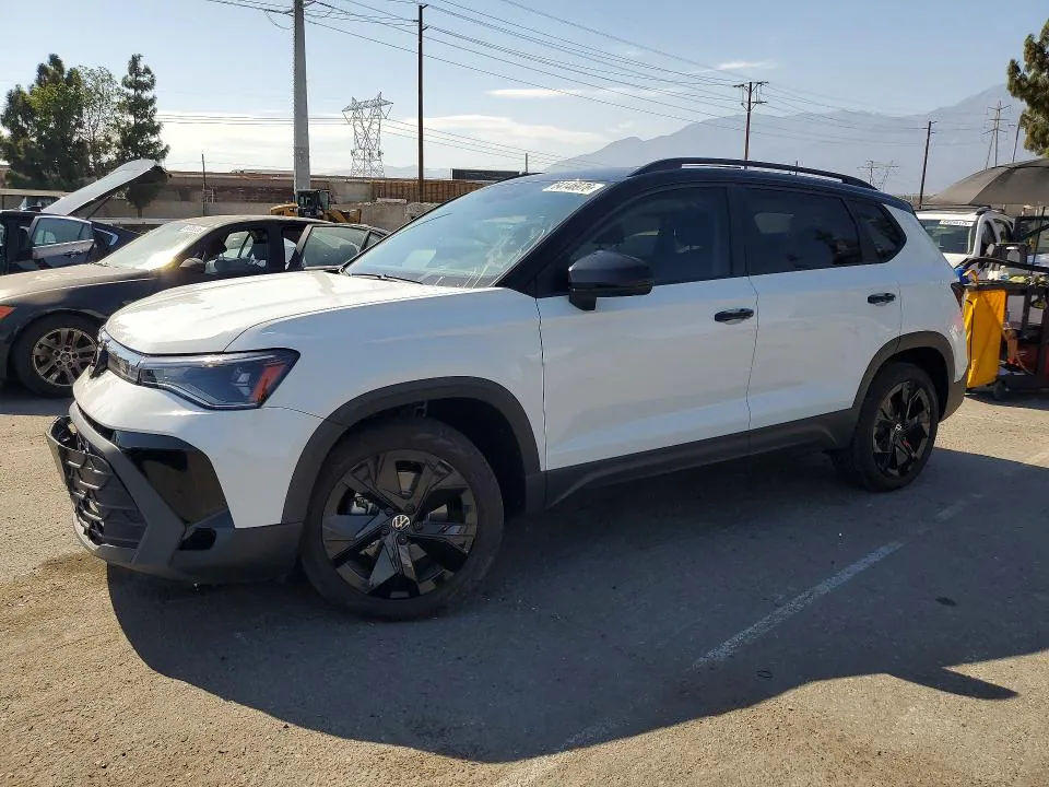 2025 Volkswagen Taos VIN 3VV3C7B20SM037093 фото 1