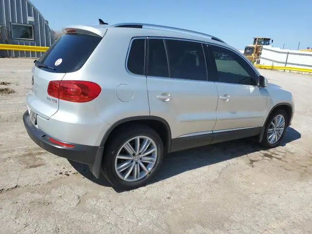 WVGAV7AX2FW539859 — 2015 Volkswagen Tiguan S, фото 3 с аукциона Copart 06.10.2026, Естественный износ