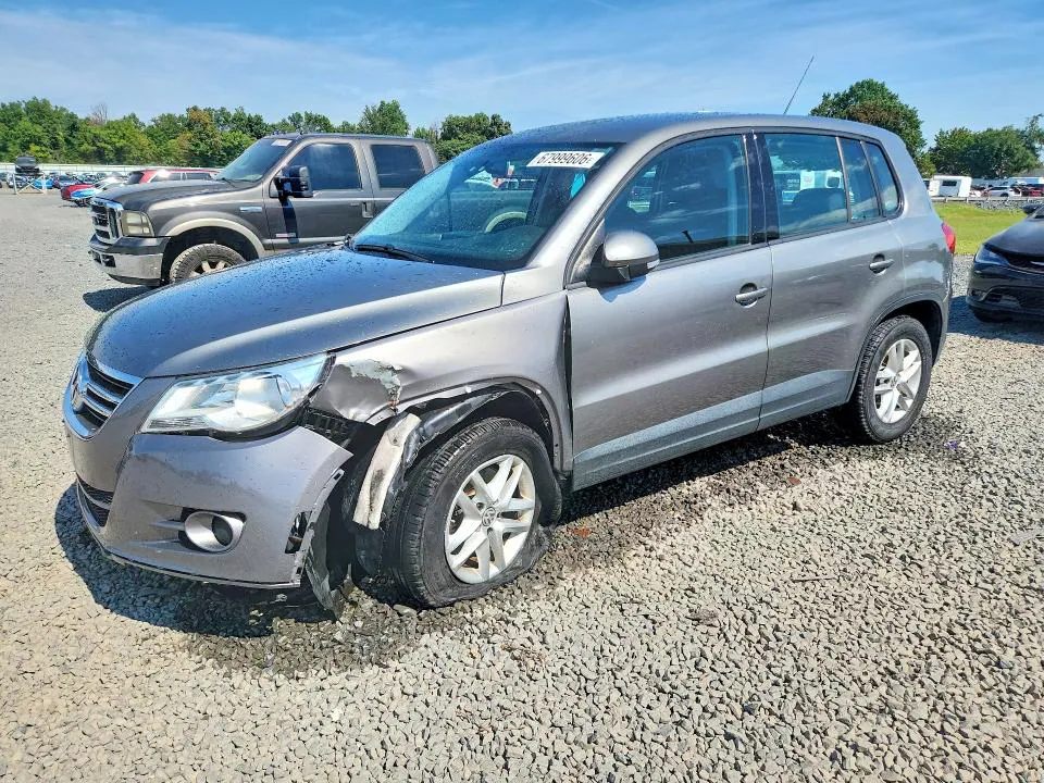 2011 VOLKSWAGEN TIGUAN VIN WVGBV7AX6BW535263 фото 1