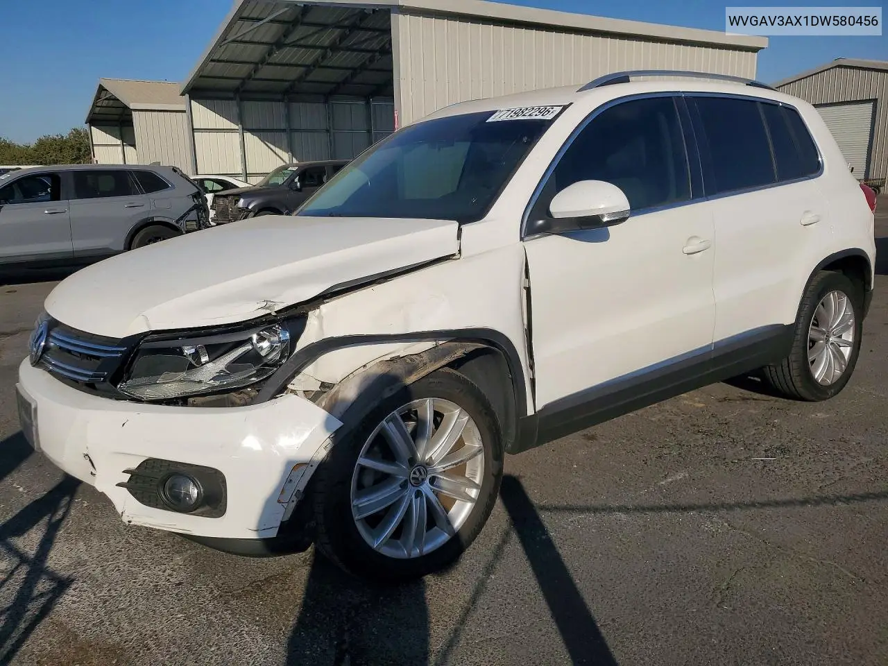 2013 Volkswagen Tiguan S VIN WVGAV3AX1DW580456 фото 1