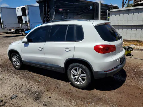 2015 Volkswagen Tiguan VIN WVGBV7AX2FW587687 фото 2