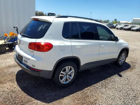 2015 Volkswagen Tiguan VIN WVGBV7AX2FW587687 фото 3