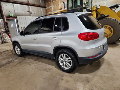 WVGBV7AX0FW585467 — 2015 Volkswagen Tiguan, фото 2 с аукциона Copart 06.10.2026, Передняя часть