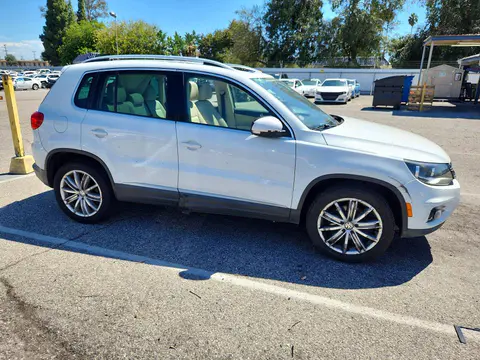 2015 Volkswagen Tiguan VIN WVGAV7AX9FW523349 фото 4