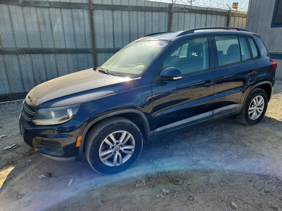 2016 Volkswagen Tiguan VIN WVGAV7AX1GW547498 фото 1