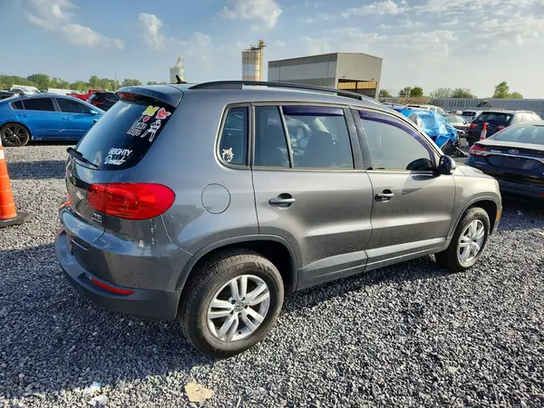 WVGBV7AXXGW582139 — 2016 Volkswagen Tiguan, фото 3 с аукциона Copart, Град