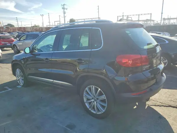 2016 VOLKSWAGEN TIGUAN VIN WVGAV7AX7GW578562 фото 2