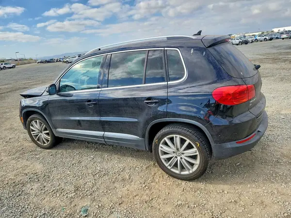 WVGAV7AX0GW578838 — 2016 Volkswagen Tiguan, фото 2 с аукциона Copart, Передняя часть