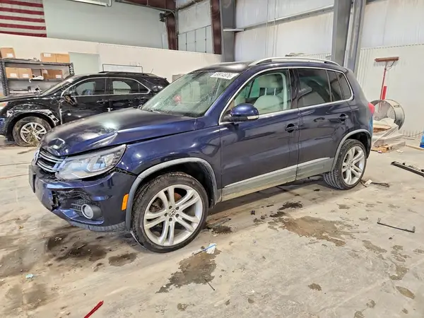 WVGAV7AX9GW581009 — 2016 Volkswagen Tiguan, Передняя часть (Front End), фото до ремонта
