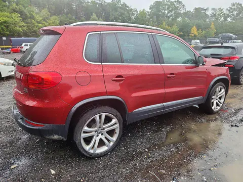 2016 VOLKSWAGEN TIGUAN VIN WVGBV7AX1GW063934 фото 3