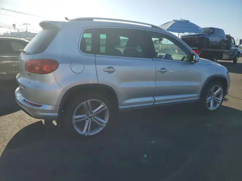 WVGAV7AX1GW077232 — 2016 Volkswagen Tiguan, фото 3 с аукциона Copart 14.10.2026, Мелкие вмятины и царапины