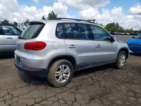 2017 Volkswagen Tiguan VIN WVGAV7AX9HK029325 фото 3