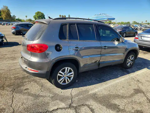 2017 Volkswagen Tiguan VIN WVGAV7AX1HK039220 фото 3