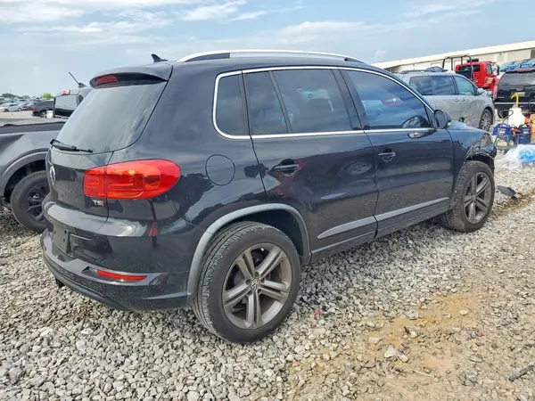 WVGTV7AXXHK016043 — 2017 Volkswagen Tiguan, фото 3 с аукциона Copart, Передняя часть
