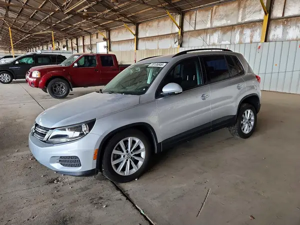 WVGAV7AX5HK044839 — 2017 Volkswagen Tiguan, Передняя часть (Front End), фото до ремонта