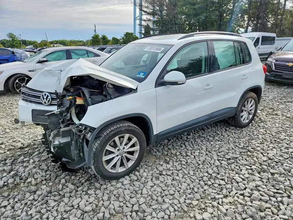 WVGBV7AX8HK053829 — 2017 Volkswagen Tiguan, Передняя часть (Front End), фото до ремонта