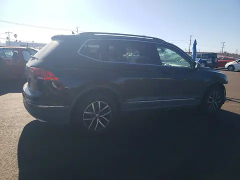 3VV3B7AX8JM220045 — 2018 Volkswagen Tiguan, фото 3 с аукциона Copart 30.09.2026, Передняя часть
