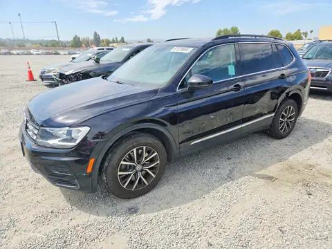 3VV3B7AX4JM207244 — 2018 Volkswagen Tiguan, Передняя часть (Front End), фото до ремонта