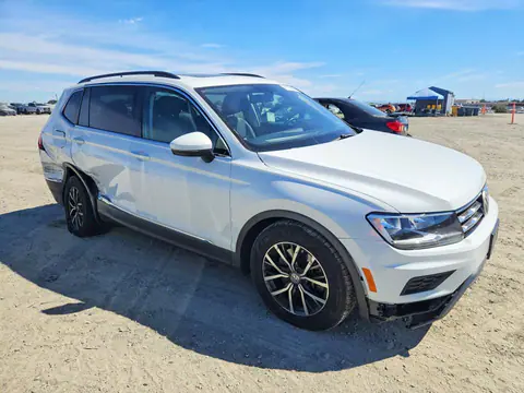 2018 Volkswagen Tiguan VIN 3VV3B7AX3JM214587 фото 4