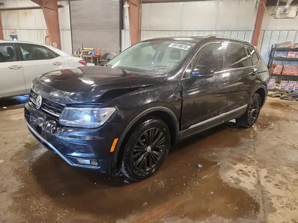 3VV2B7AX7JM150811 — 2018 Volkswagen Tiguan, Передняя часть (Front End), фото до ремонта