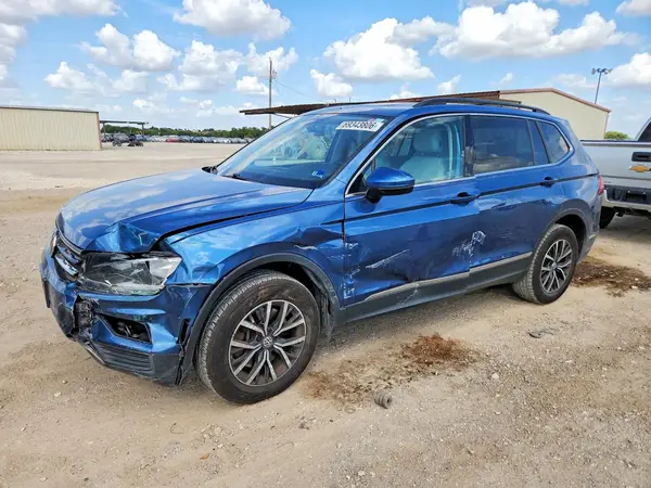 3VV2B7AX7JM221019 — 2018 Volkswagen Tiguan, Передняя часть (Front End), фото до ремонта