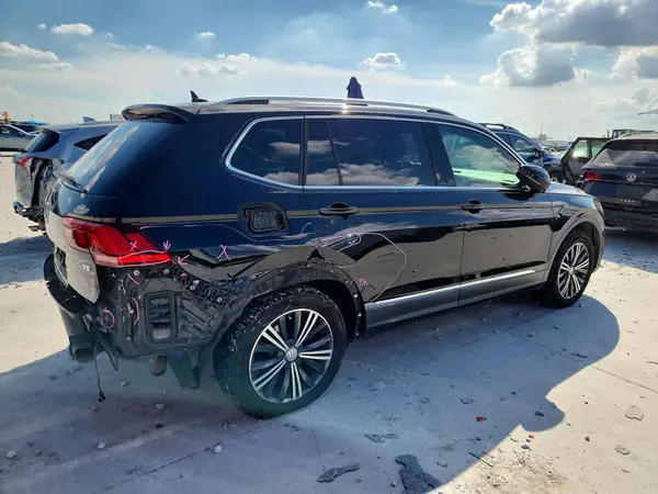 3VV3B7AX9JM056448 — 2018 Volkswagen Tiguan, фото 3 с аукциона Copart, Задняя часть