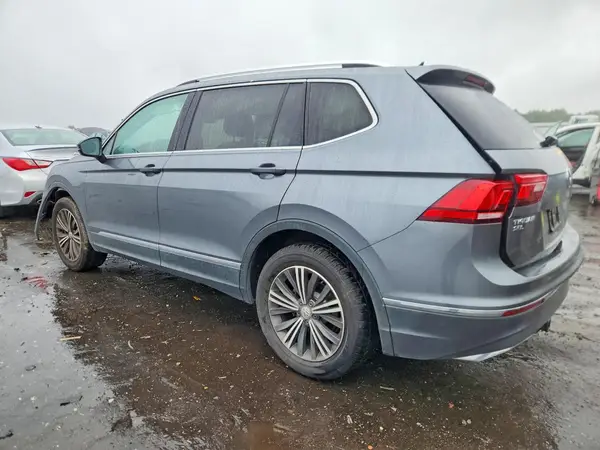 3VV2B7AX9JM045137 — 2018 Volkswagen Tiguan, фото 2 с аукциона Copart 07.10.2026, Задняя часть