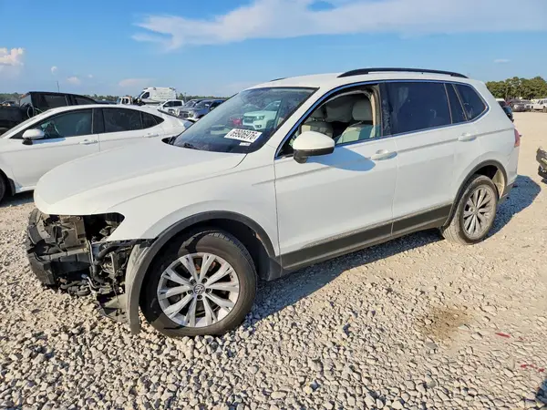 3VV3B7AX3JM163091 — 2018 Volkswagen Tiguan, Передняя часть (Front End), фото до ремонта