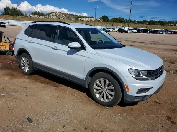 3VV3B7AX3JM094922 — 2018 Volkswagen Tiguan, фото 4 с аукциона Copart, Задняя часть