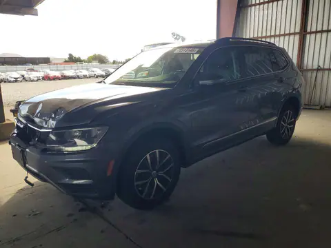 2018 Volkswagen Tiguan VIN 3VV2B7AX5JM197903 фото 1