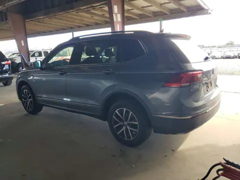 2018 Volkswagen Tiguan VIN 3VV2B7AX5JM197903 фото 2