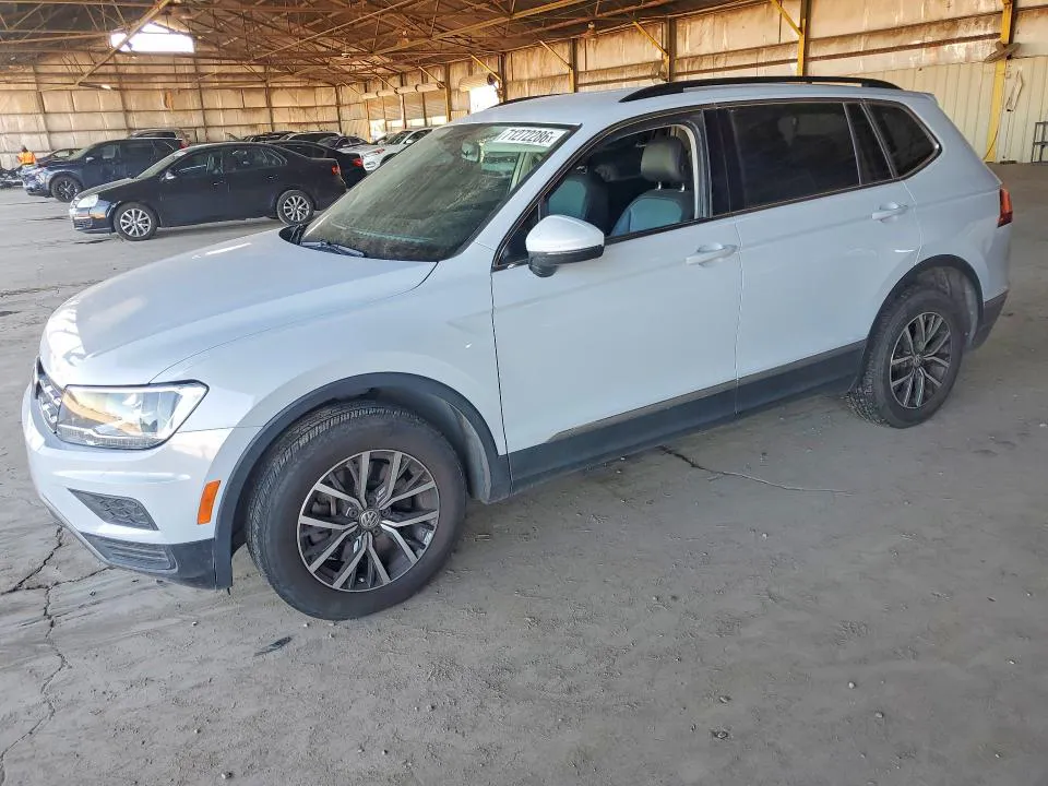 2018 VOLKSWAGEN TIGUAN VIN 3VV3B7AX3JM214251 фото 1