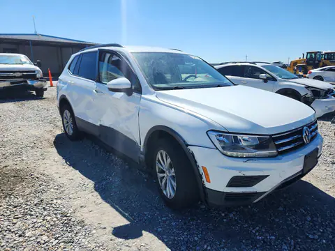 2019 Volkswagen Tiguan VIN 3VV0B7AX8KM088831 фото 4