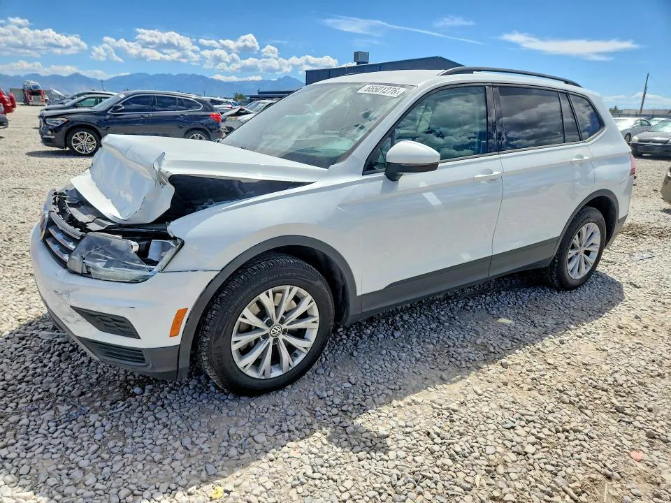 2019 Volkswagen Tiguan VIN 3VV1B7AX3KM193006 фото 1