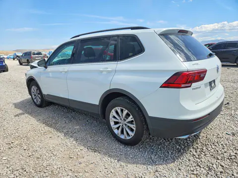 2019 Volkswagen Tiguan VIN 3VV1B7AX3KM193006 фото 2