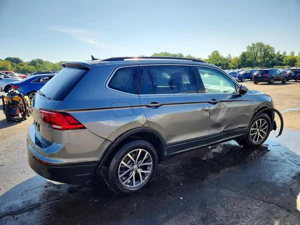 3VV2B7AXXKM200425 — 2019 Volkswagen Tiguan, фото 3 с аукциона Copart 14.10.2026, Передняя часть