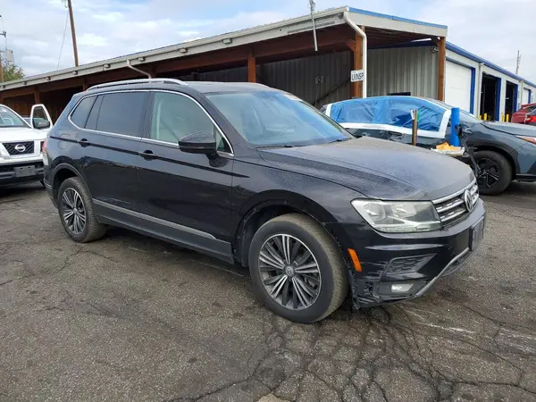 3VV2B7AX0KM024291 — 2019 Volkswagen Tiguan, фото 4 с аукциона Copart, Передняя часть