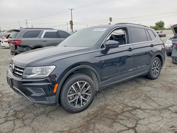 3VV3B7AX8KM090303 — 2019 Volkswagen Tiguan, Задняя часть (Rear End), фото до ремонта