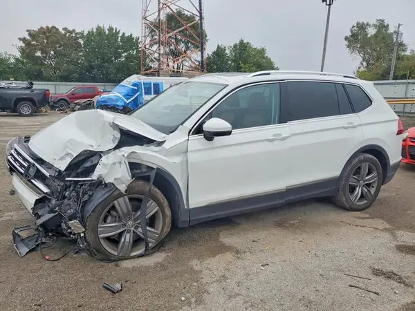 3VV4B7AX9KM056763 — 2019 Volkswagen Tiguan, Передняя часть (Front End), фото до ремонта