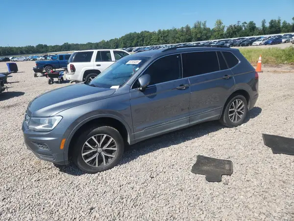 3VV3B7AX8KM194998 — 2019 Volkswagen Tiguan, Боковая часть (Side), фото до ремонта