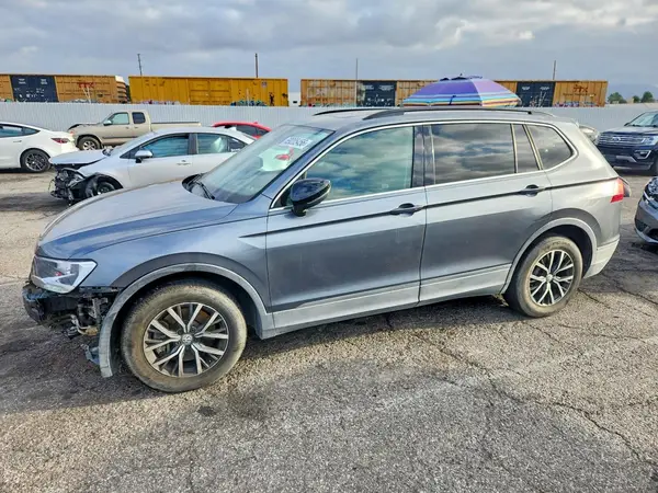 3VV3B7AXXKM025596 — 2019 Volkswagen Tiguan, Передняя часть (Front End), фото до ремонта