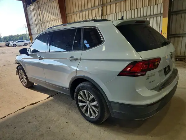 3VV3B7AX7KM017455 — 2019 Volkswagen Tiguan, фото 2 с аукциона Copart, Передняя часть
