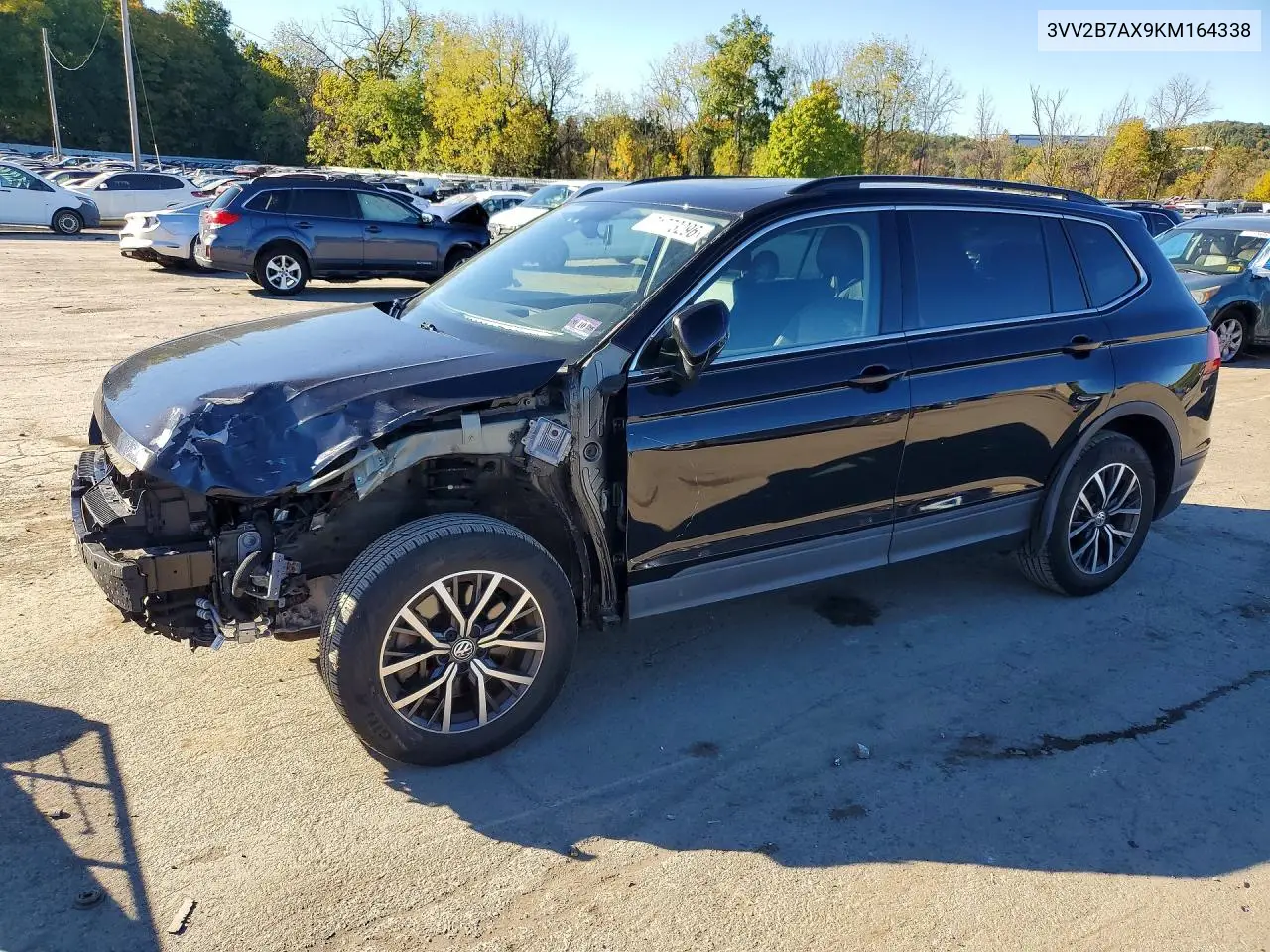 2019 Volkswagen Tiguan Se VIN 3VV2B7AX9KM164338 фото 1