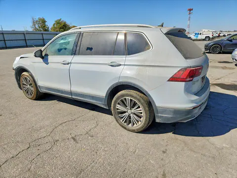 2019 Volkswagen Tiguan VIN 3VV2B7AXXKM050347 фото 2